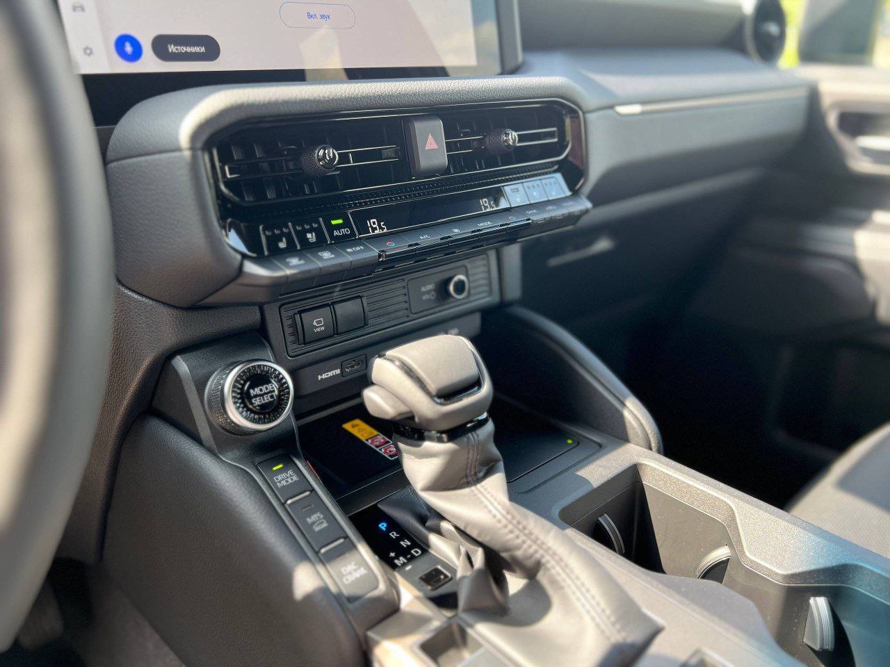 Toyota Land Cruiser 250 Prado, Suffix 41 (престиж)id-4875