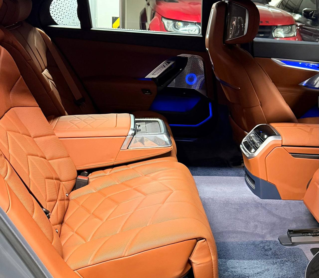 BMW 7 series M 760i xDriveid-5574