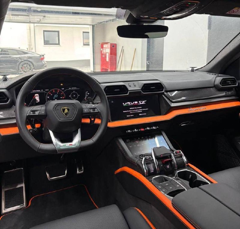 Lamborghini Urus id-3449