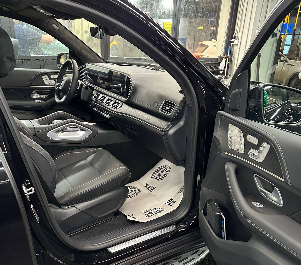 Mercedes-Benz GLS-class 580id-3452