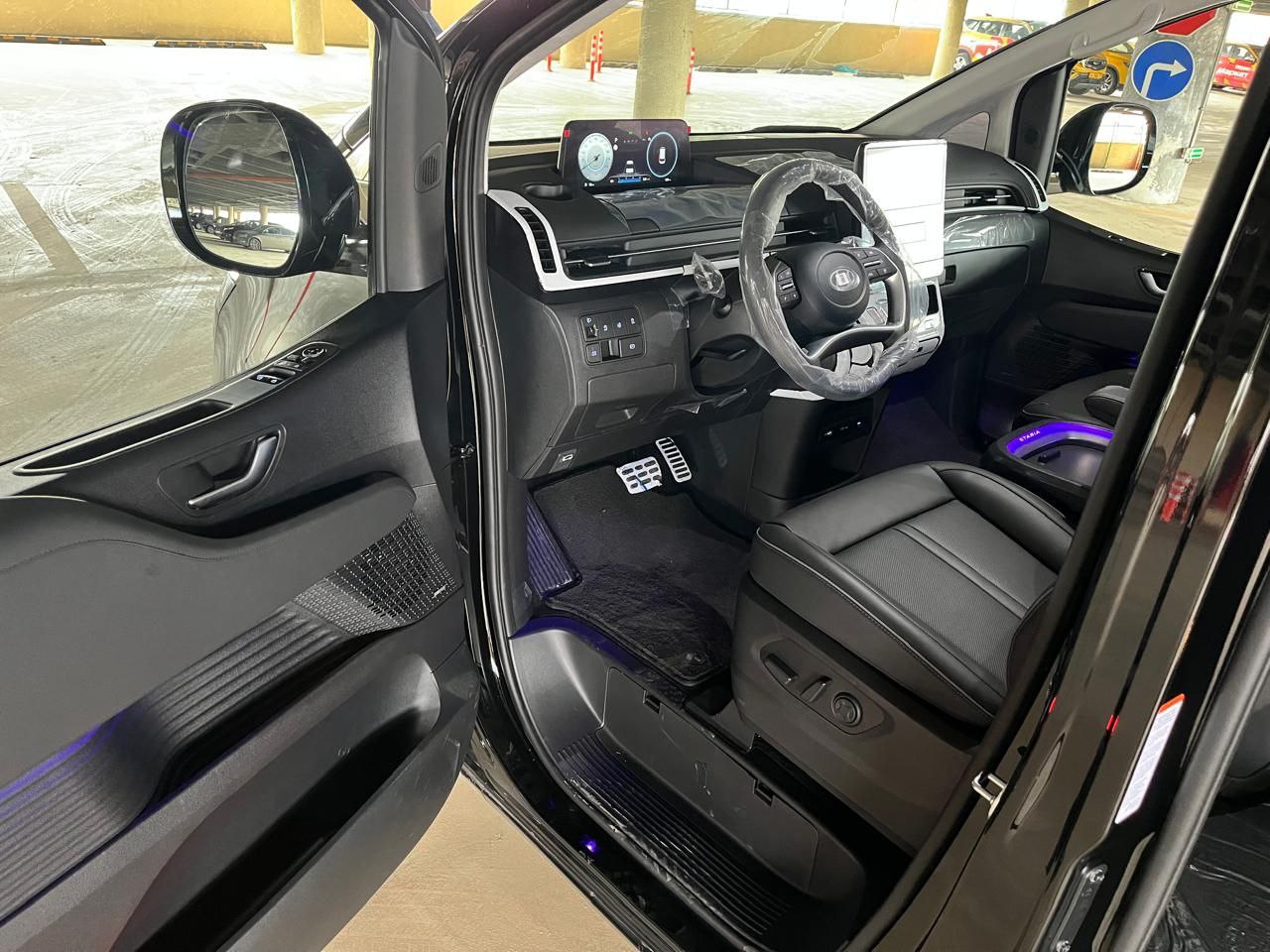 Hyundai Staria 2.2 4WDid-3453