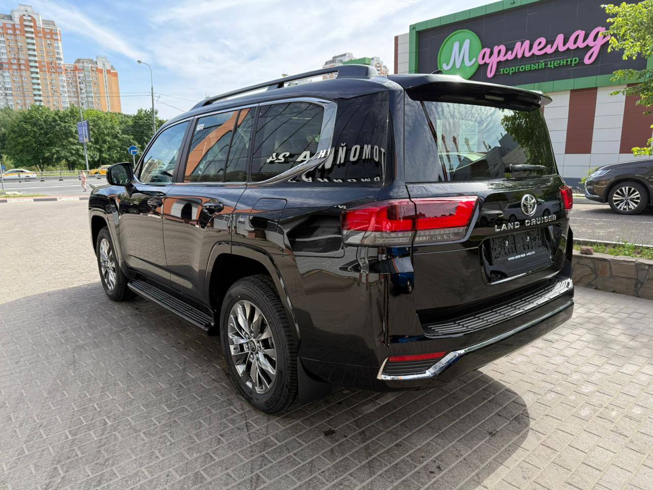 Toyota Land Cruiser 300id-4233