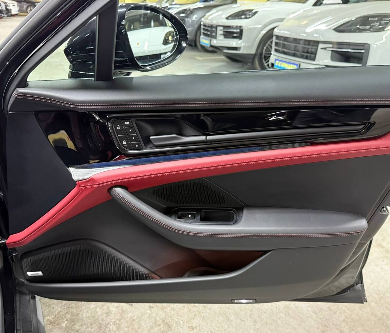 Porsche Panamera 4id-4236