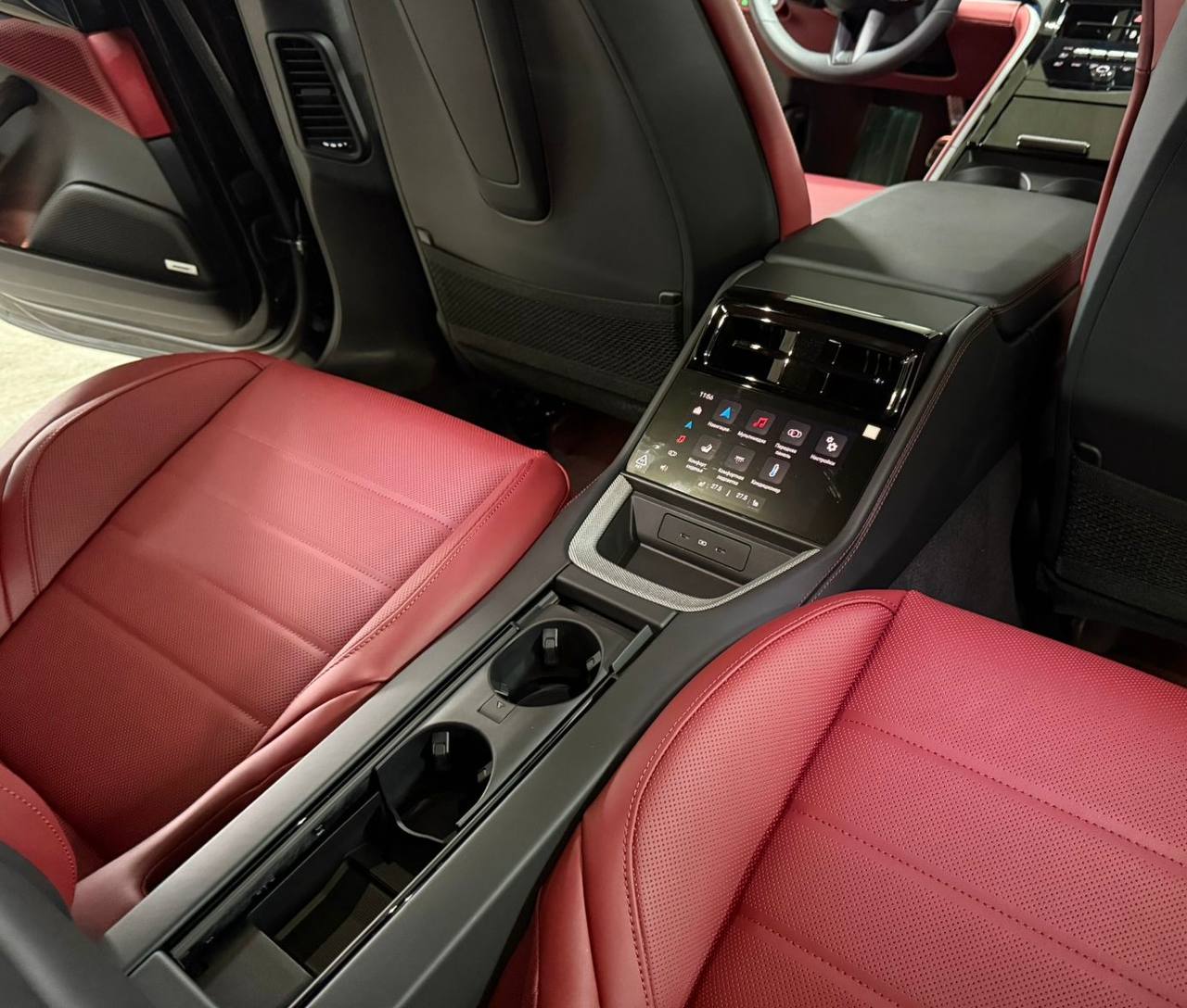 Porsche Panamera 4id-4236