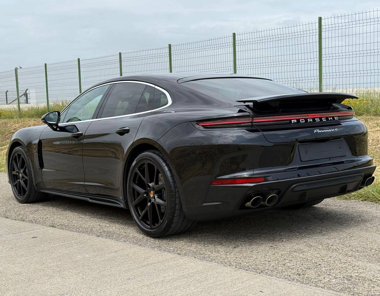 Porsche Panamera 4id-4238