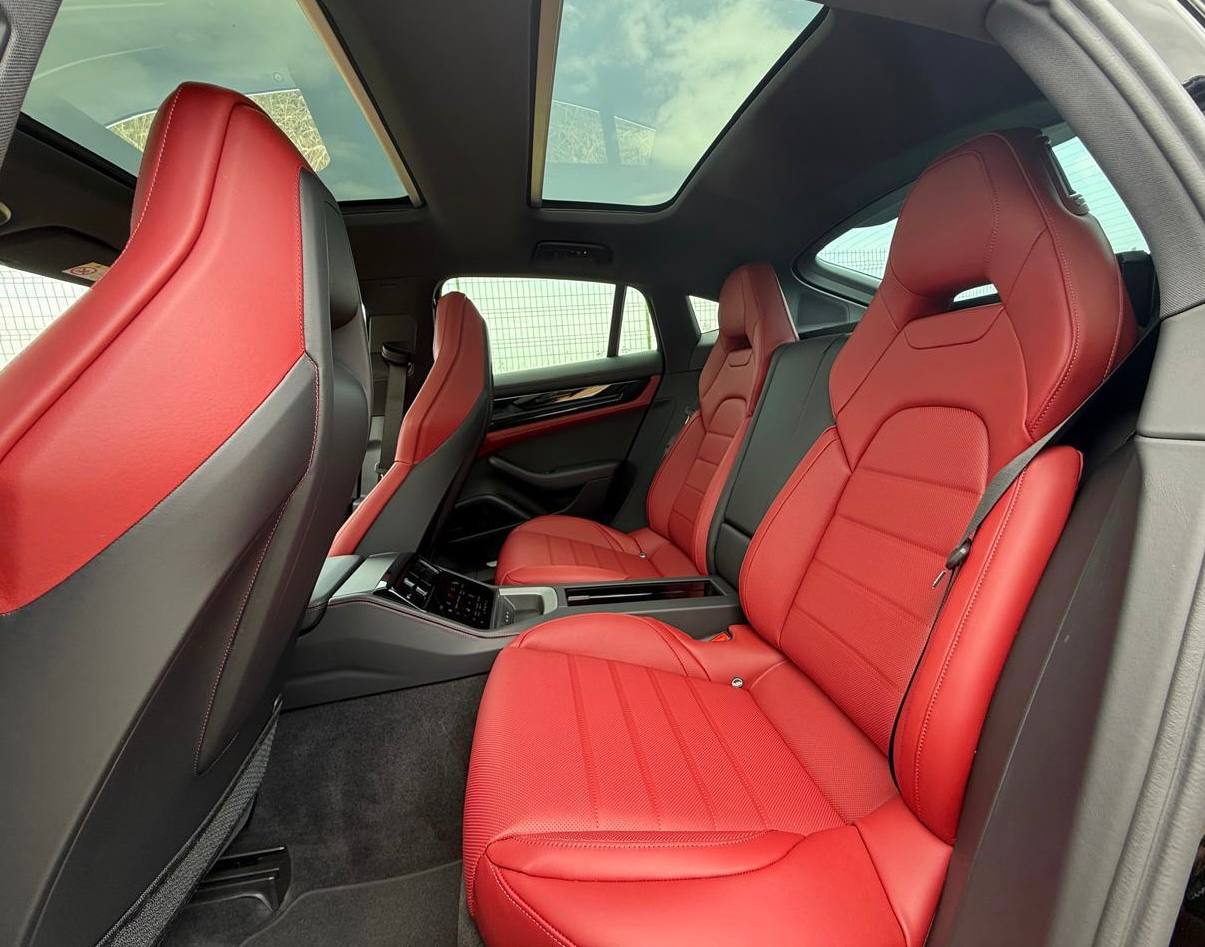 Porsche Panamera 4id-4238