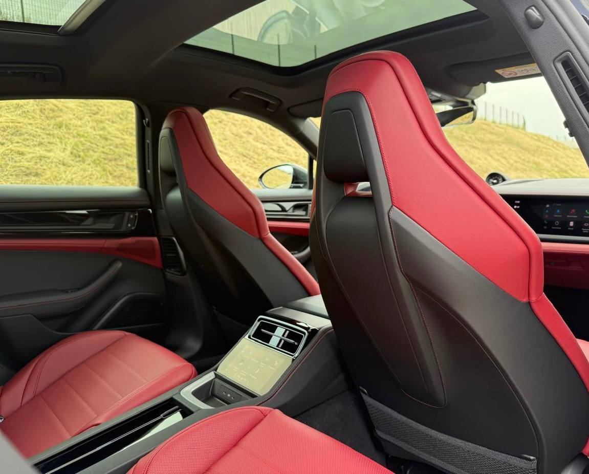 Porsche Panamera 4id-4238