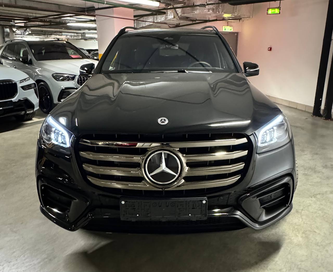 Mercedes-Benz GLS-Class 580id-4878