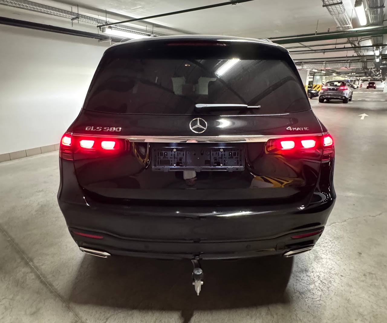 Mercedes-Benz GLS-Class 580id-4878