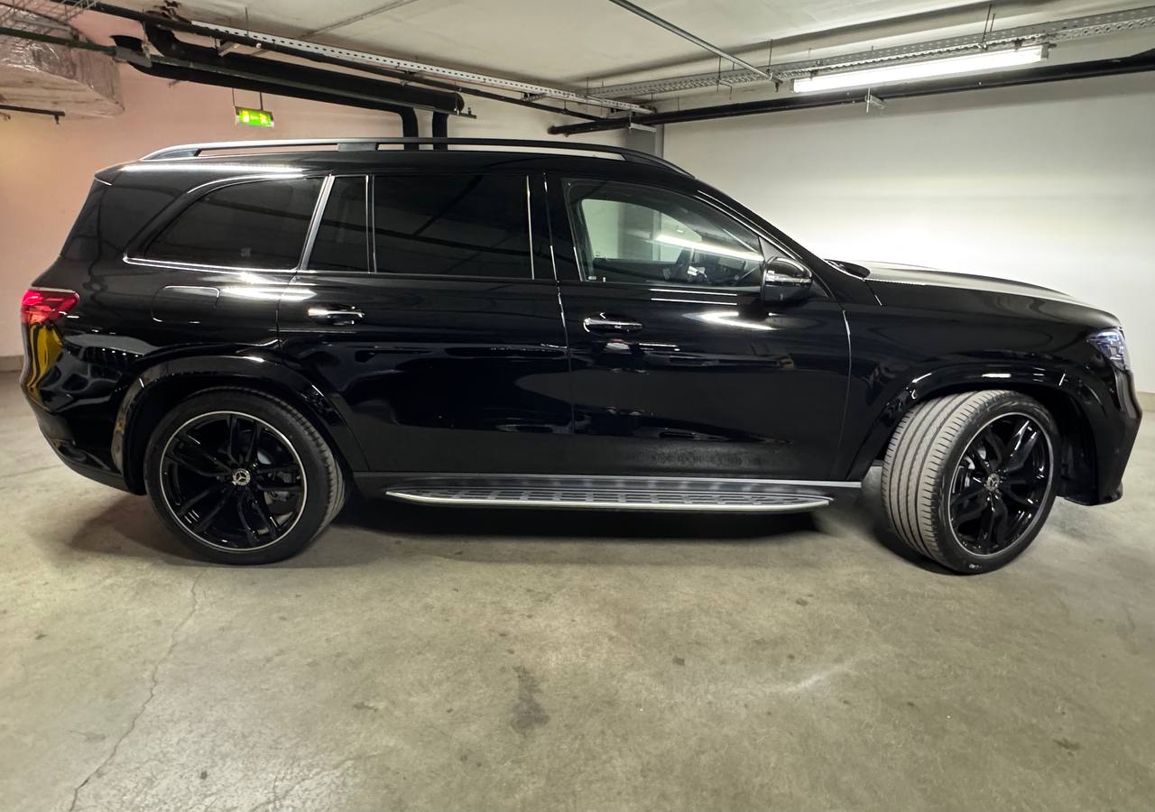 Mercedes-Benz GLS-Class 580id-4878