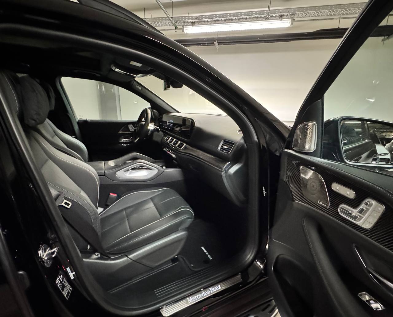 Mercedes-Benz GLS-Class 580id-4878