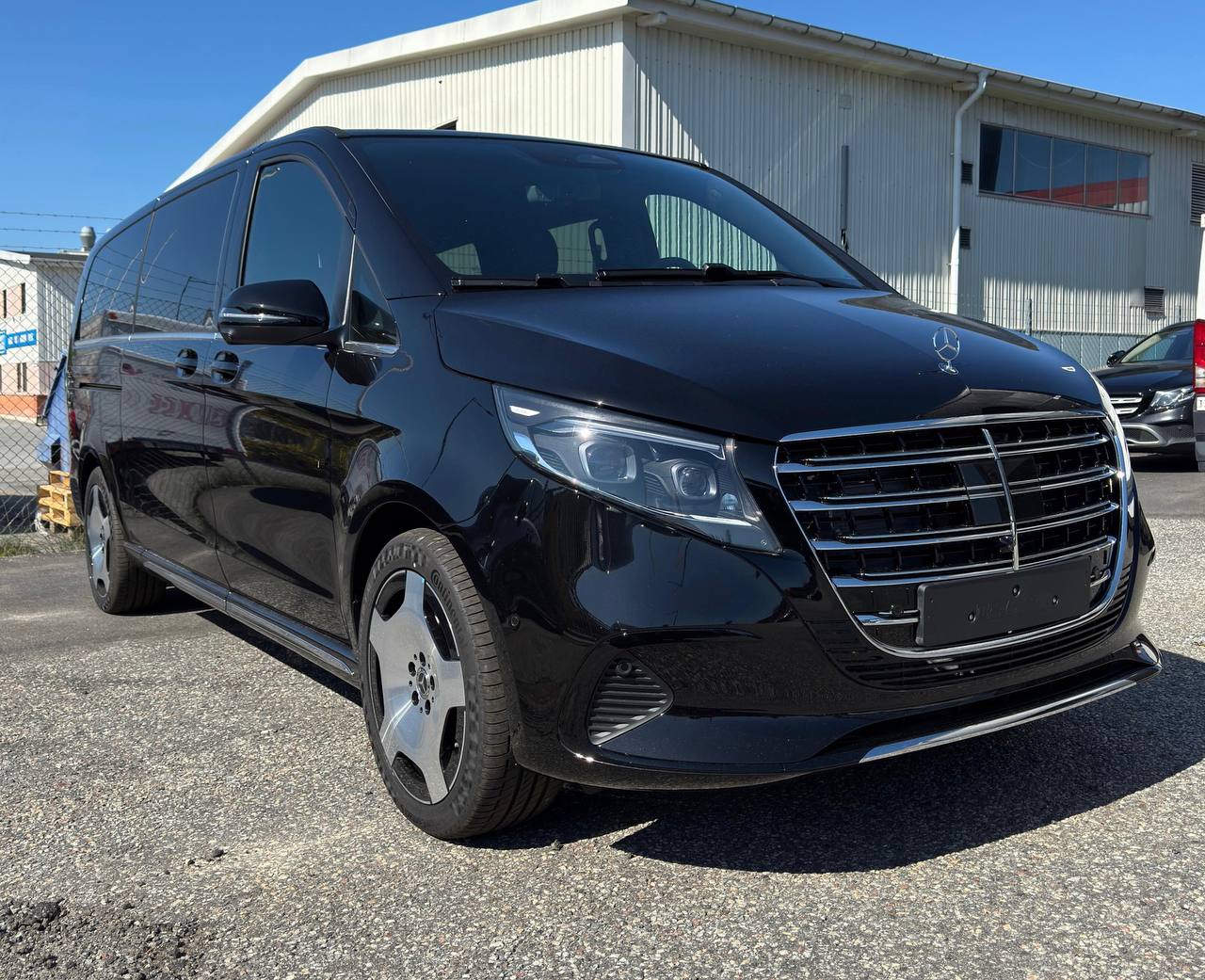 Mercedes-Benz V-Class 300d 4M Extra Longid-4879