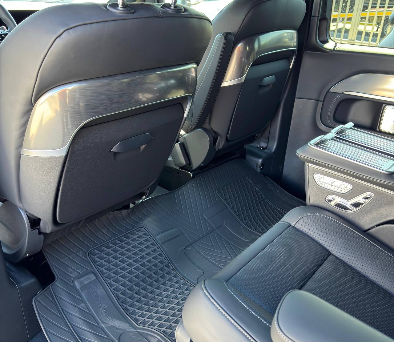 Mercedes-Benz V-Class 300d 4M Extra Longid-4879