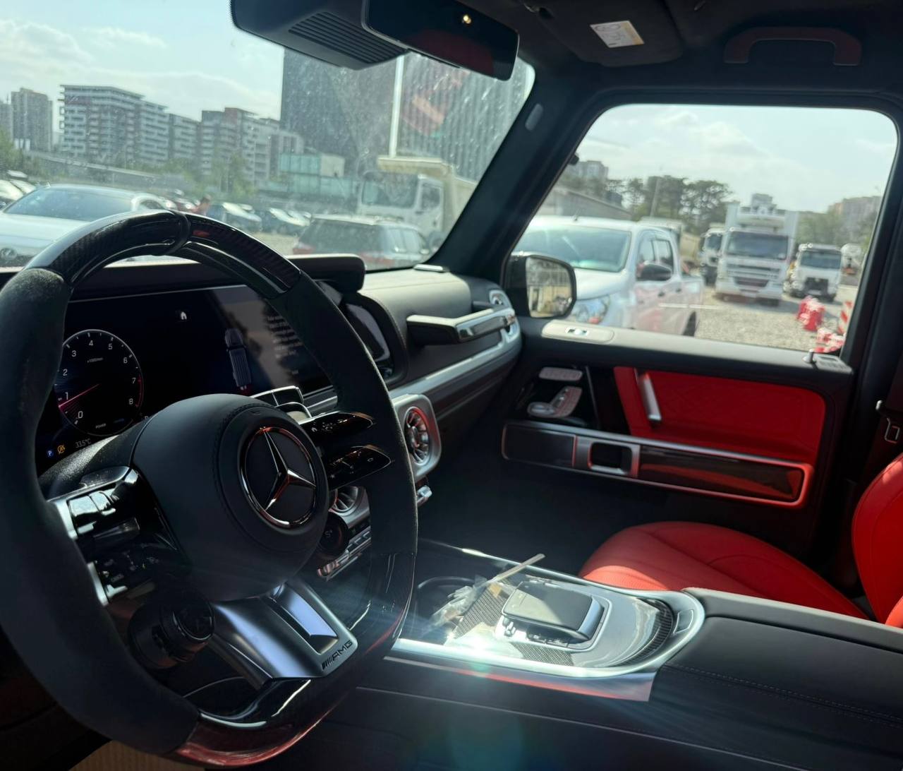 Mercedes-Benz G-Class 63 AMG 4Mid-4880