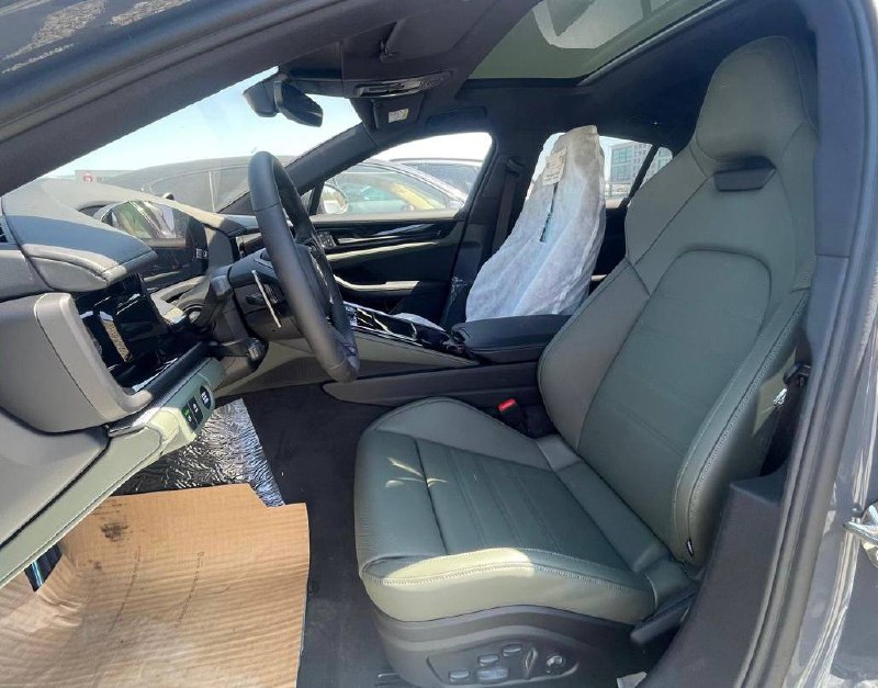 Porsche Panamera 4id-4883