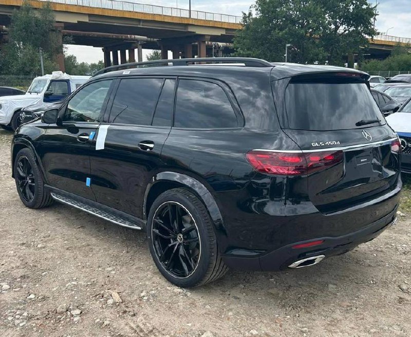 Mercedes-Benz GLS-Class 450did-4885