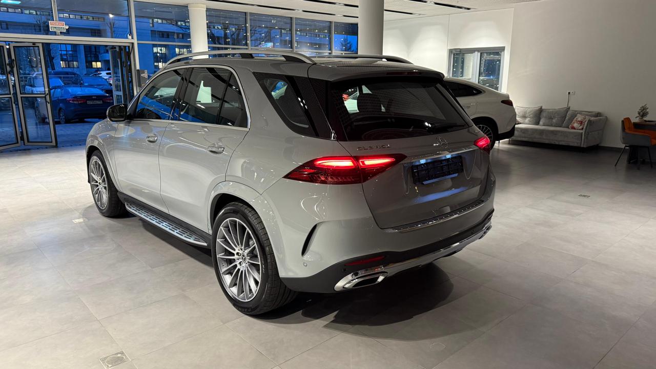 Mercedes-Benz GLE-Class 450id-5588