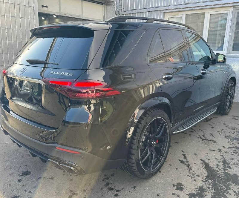Mercedes-Benz GLE-class 63 S AMGid-3460