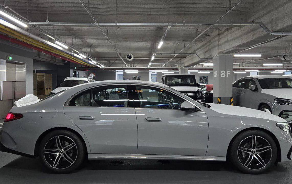 Mercedes-Benz E-Class E300 4M Sportid-3745