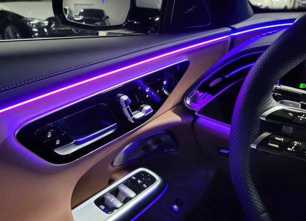 Mercedes-Benz E-Class 300 4Mid-3746