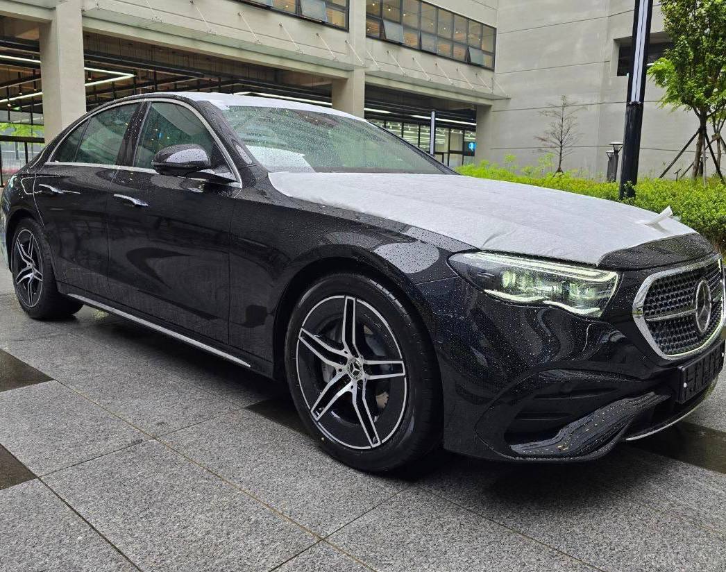 Mercedes-Benz E-Class 300 4M Sportid-3747