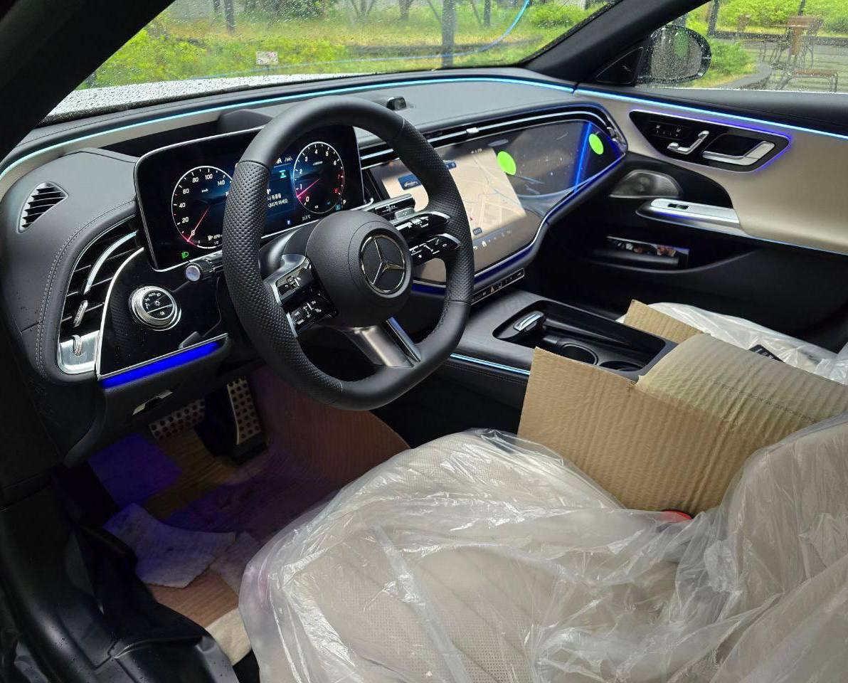 Mercedes-Benz E-Class 300 4M Sportid-3747