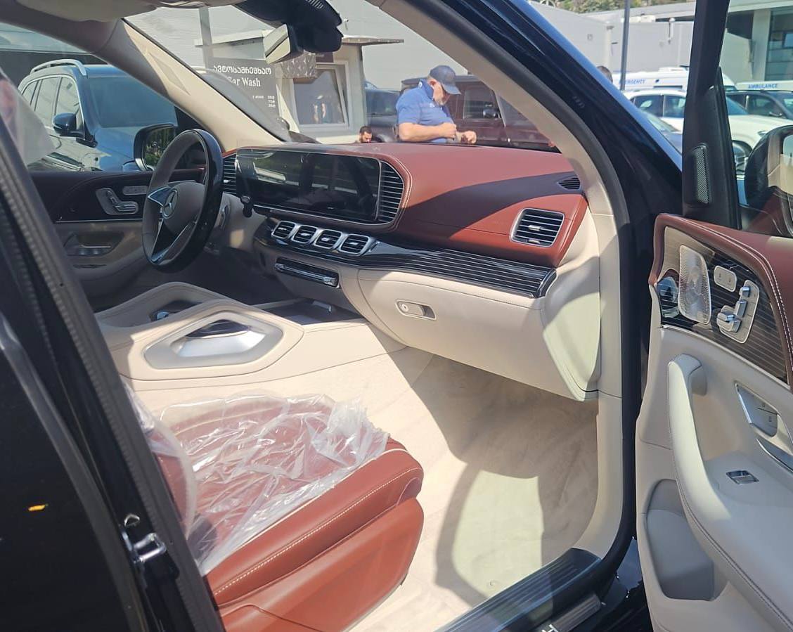 Mercedes-Benz GLS-Class 600 4M Maybachid-3751