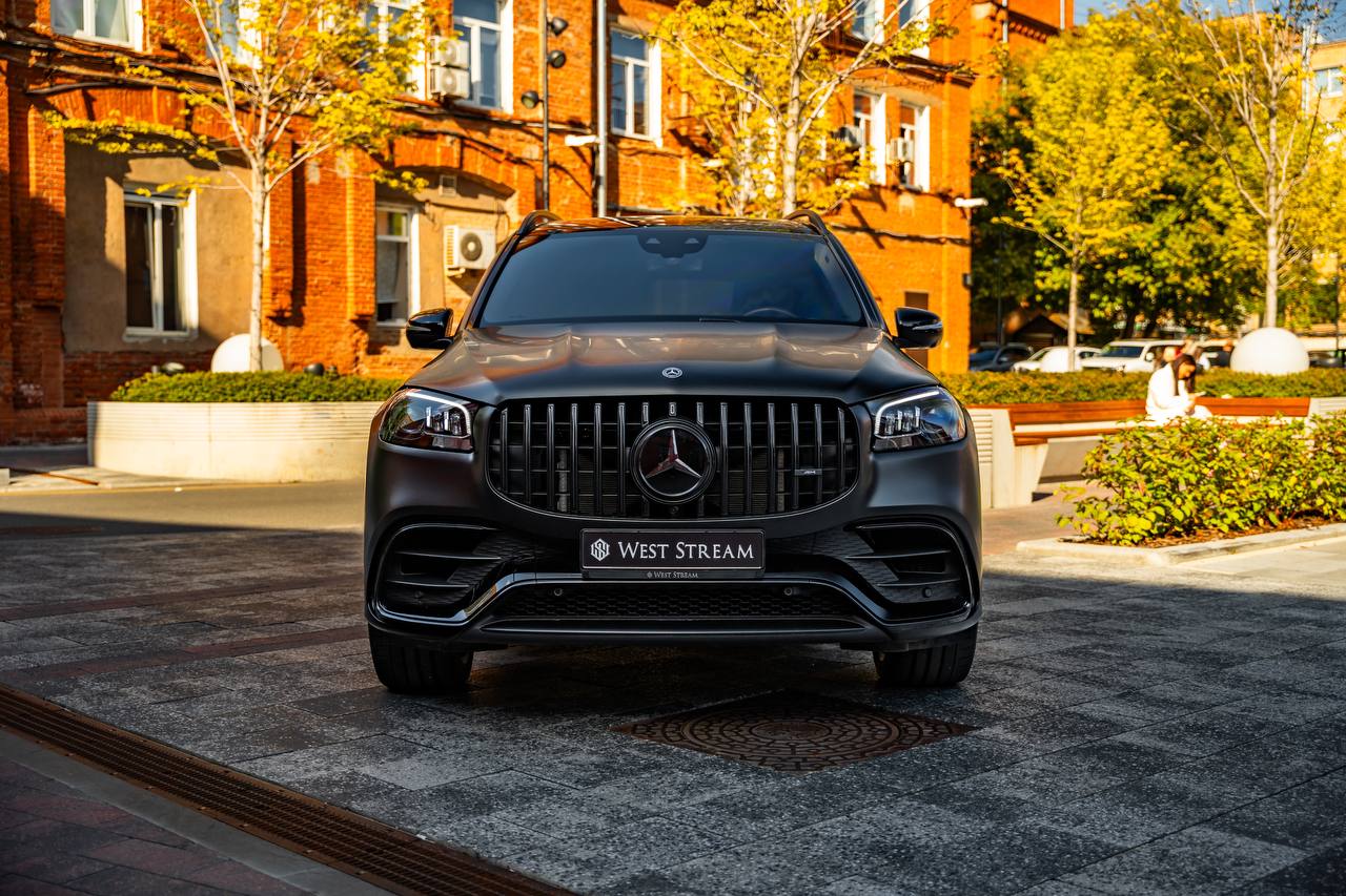 Mercedes-Benz GLS-Class 63 AMGid-3756