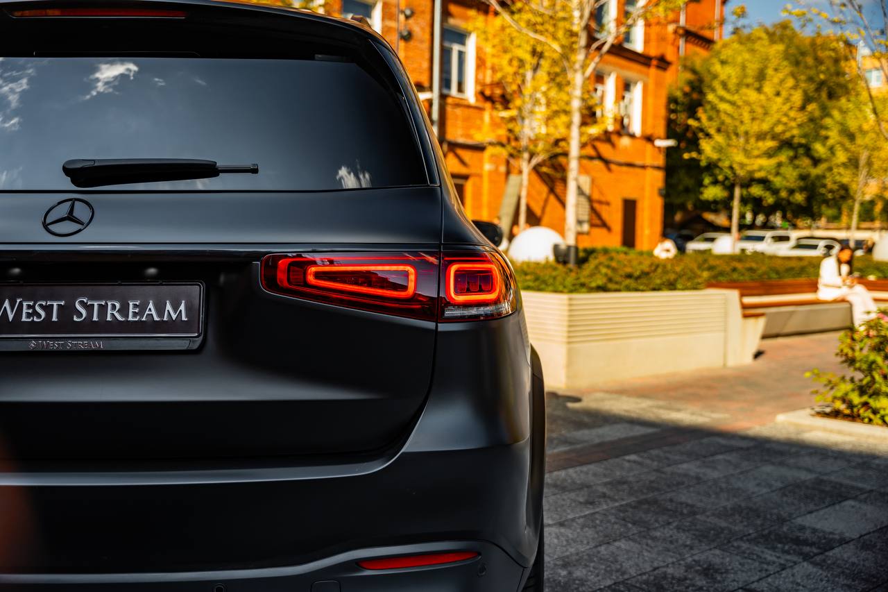 Mercedes-Benz GLS-Class 63 AMGid-3756