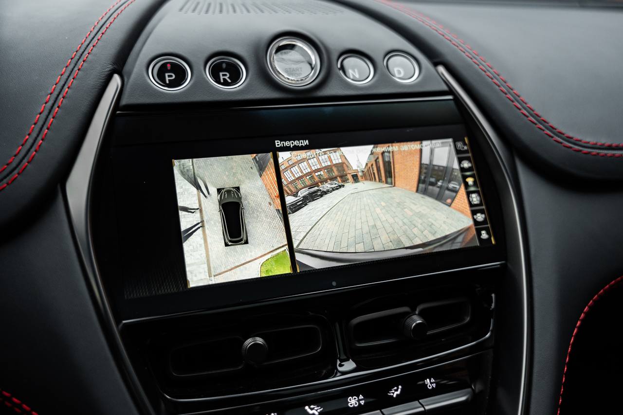 Aston Martin DBX 707id-3760