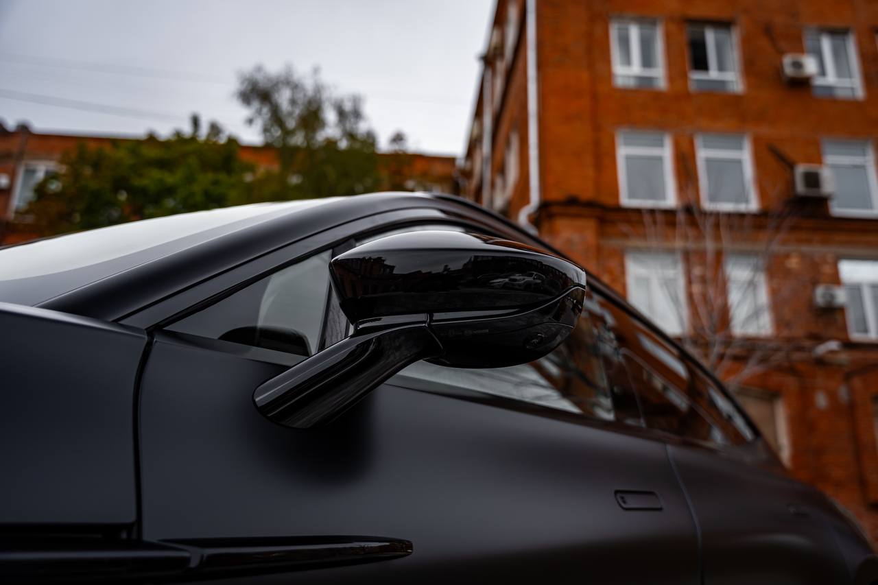 Aston Martin DBX 707id-3760