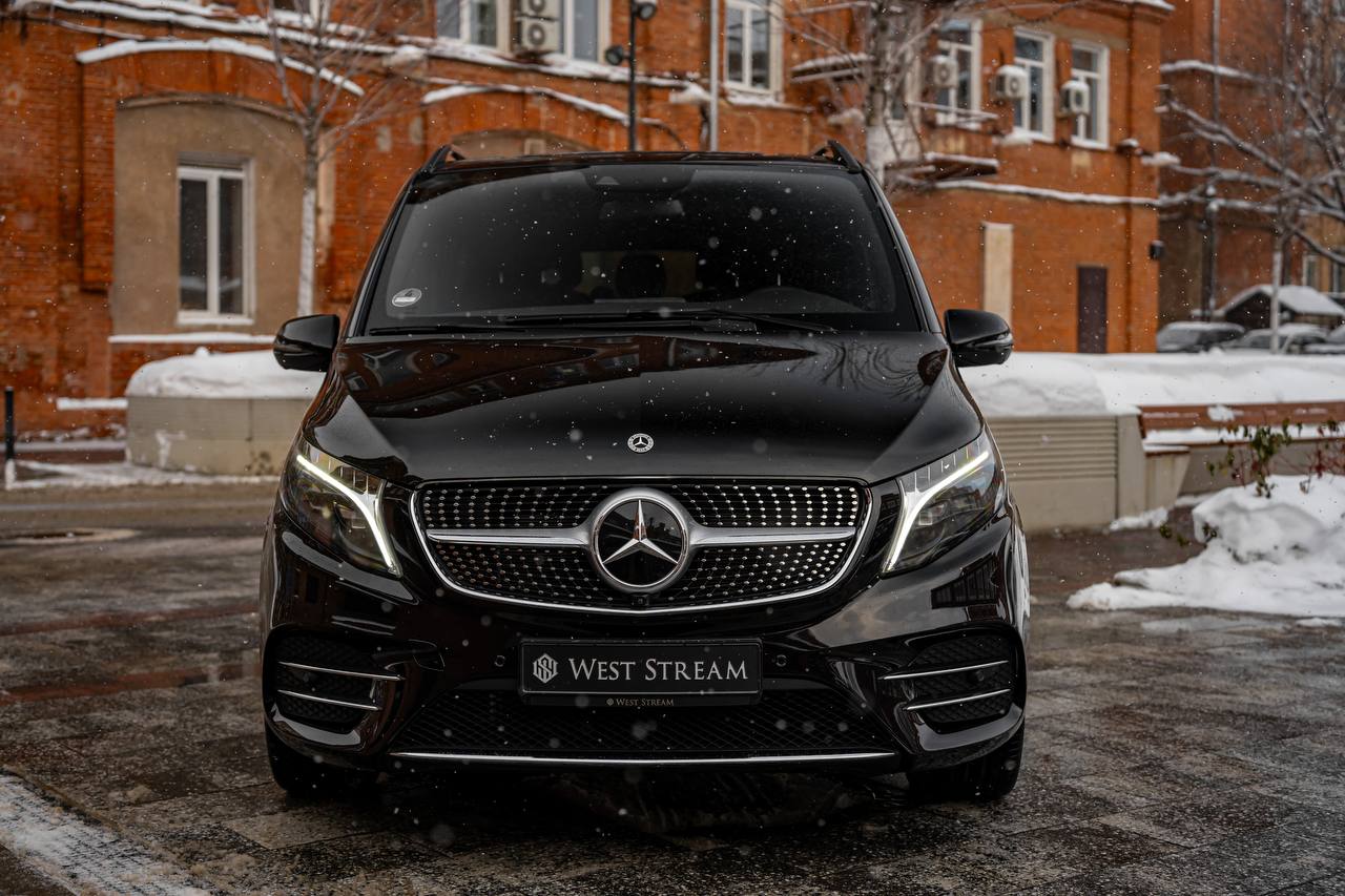 Mercedes-Benz V-Class 300d Longid-3762