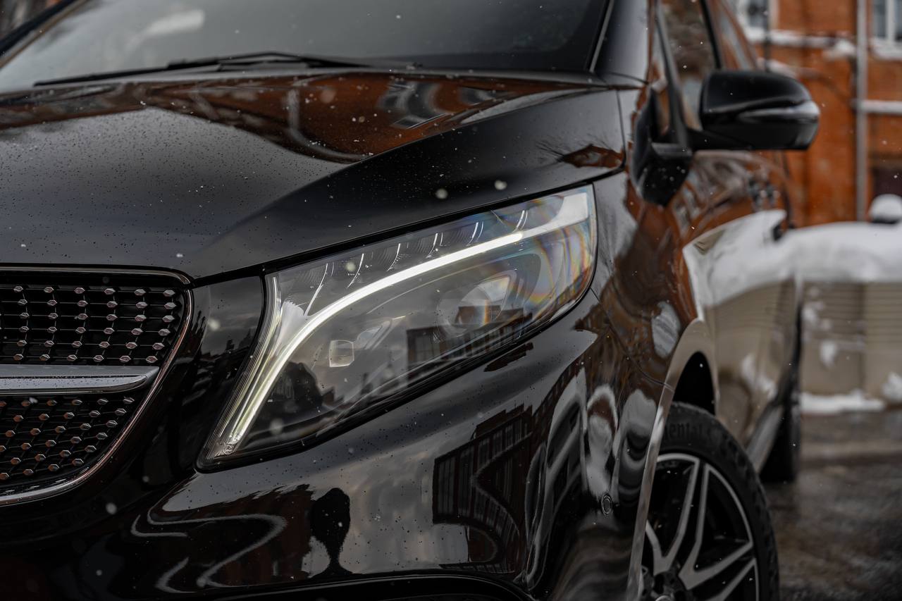 Mercedes-Benz V-Class 300d Longid-3762