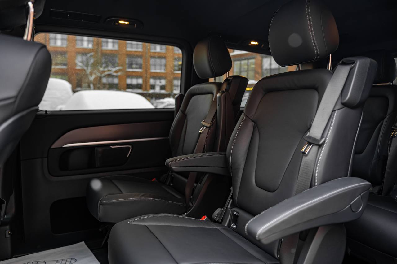 Mercedes-Benz V-Class 300d Longid-3762