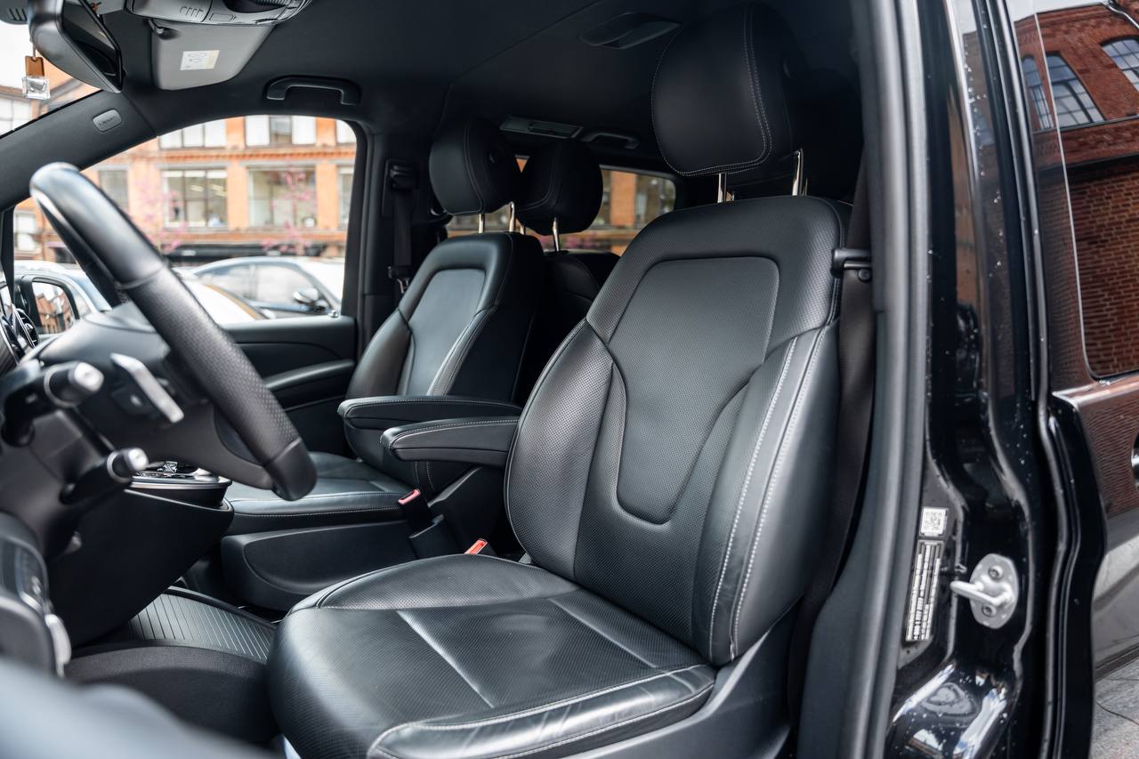 Mercedes-Benz V-Class 250did-3766