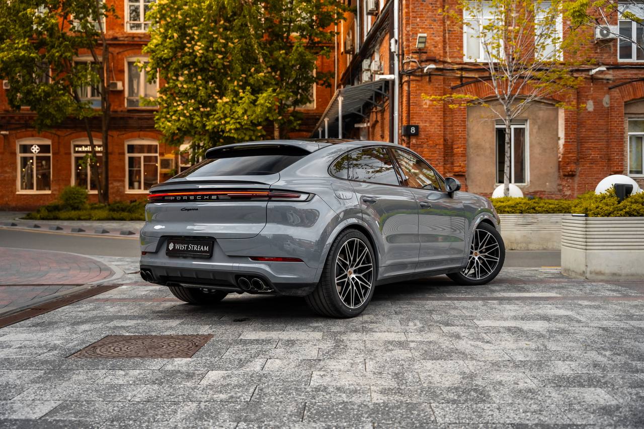 Porsche Cayenne Coupeid-3767