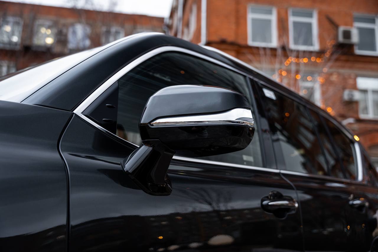 Lexus LX 500Did-3770