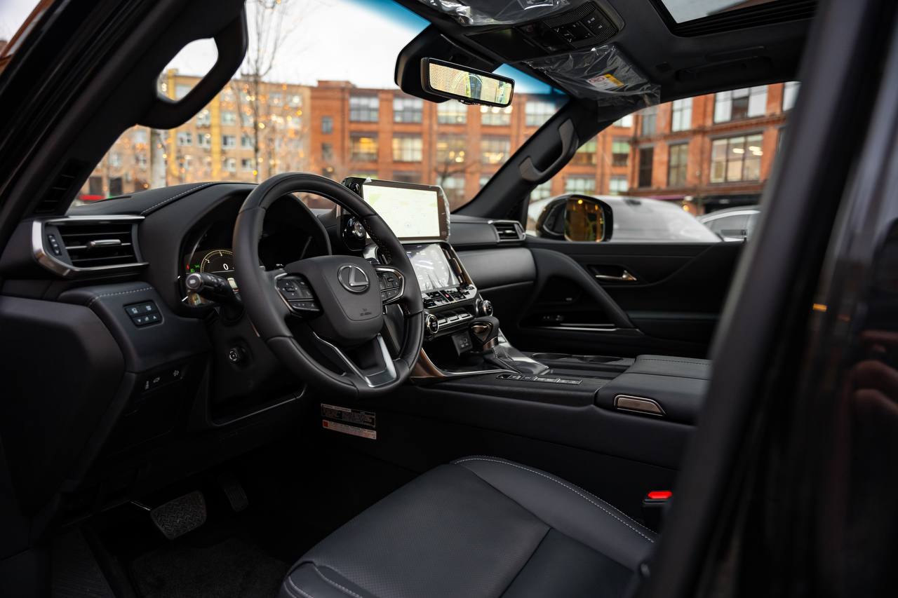 Lexus LX 500Did-3770