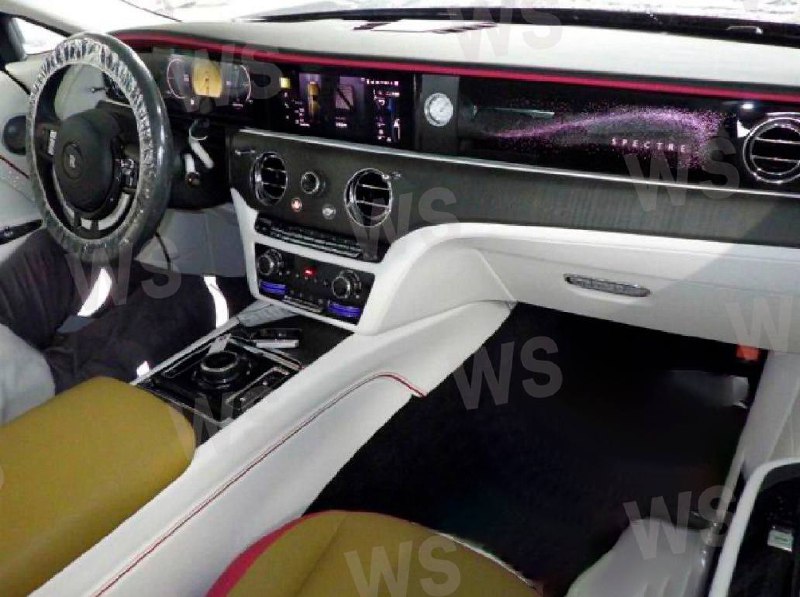 Rolls-Royce Spectre id-4243