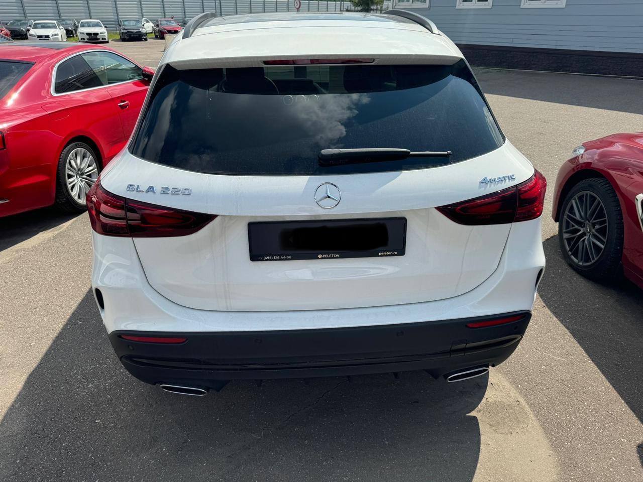 Mercedes-Benz GLA-Class 220 4MATICid-4609