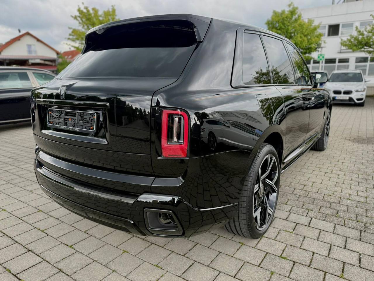 Rolls-Royce Cullinan Black Badgeid-4612