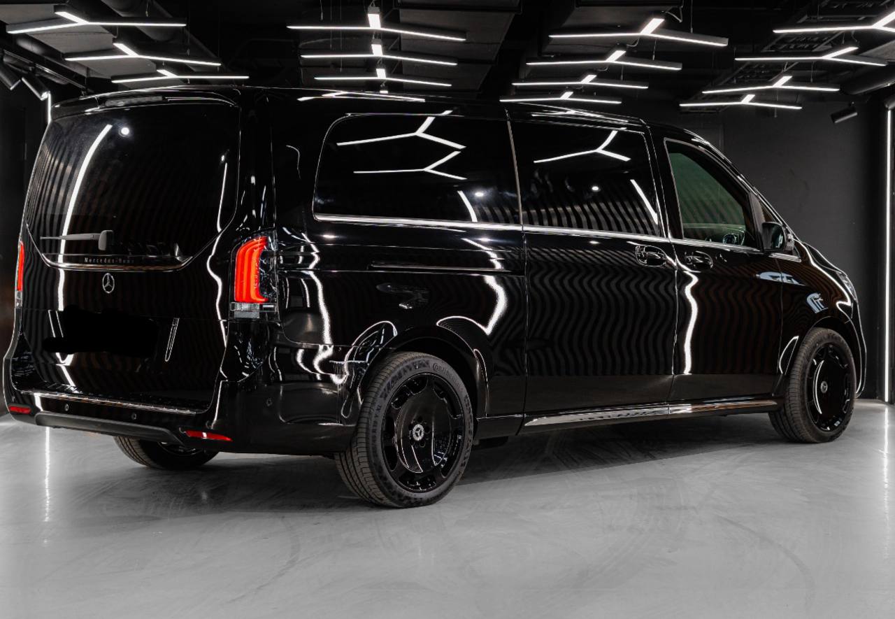 Mercedes-Benz V-Class 300d 4M Extra Longid-4897