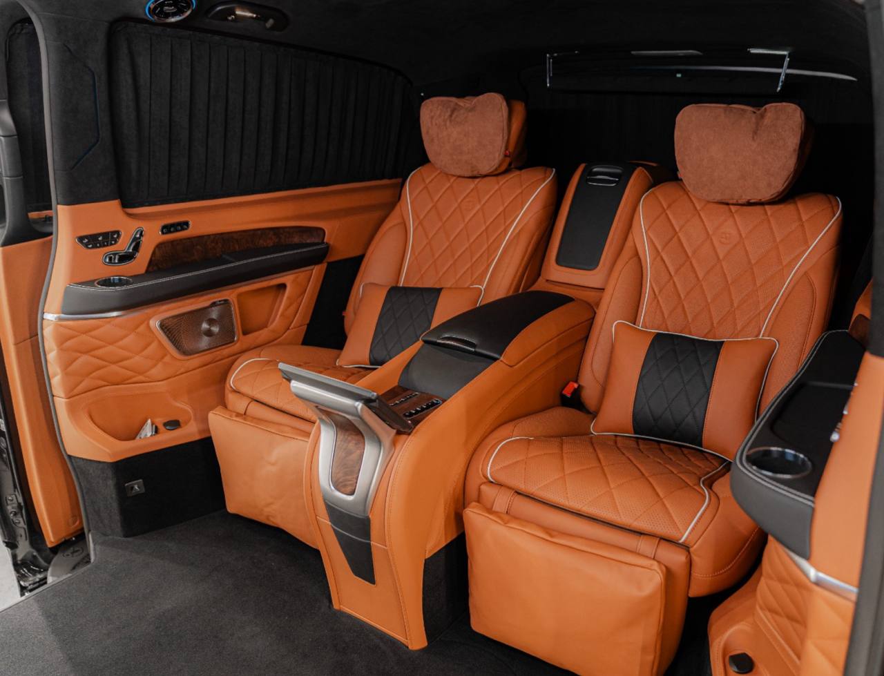 Mercedes-Benz V-Class 300d 4M Extra Longid-4897