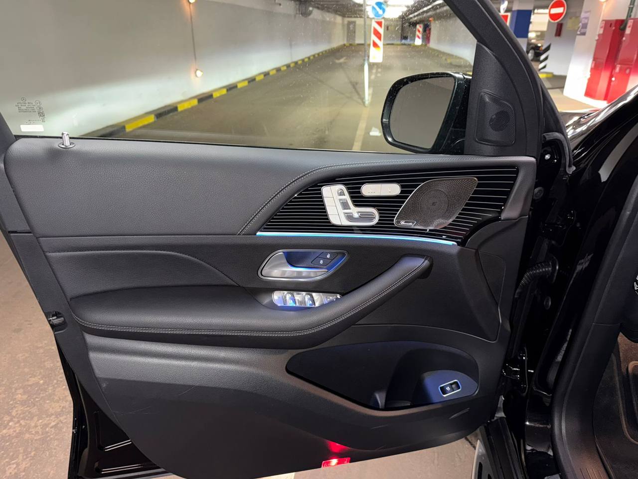 Mercedes-Benz GLE-Class 300did-5601