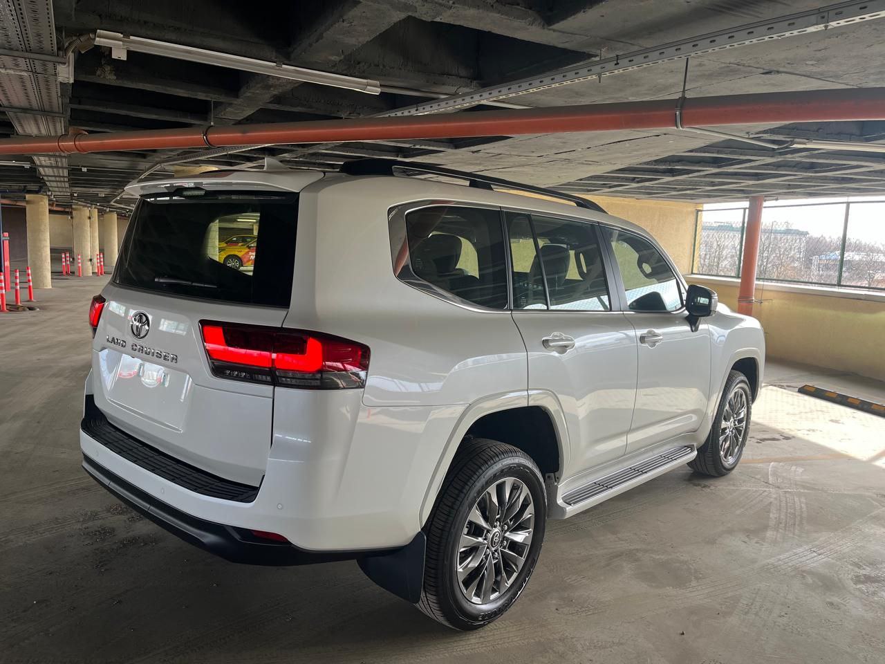 Toyota Land Cruiser 300id-3470