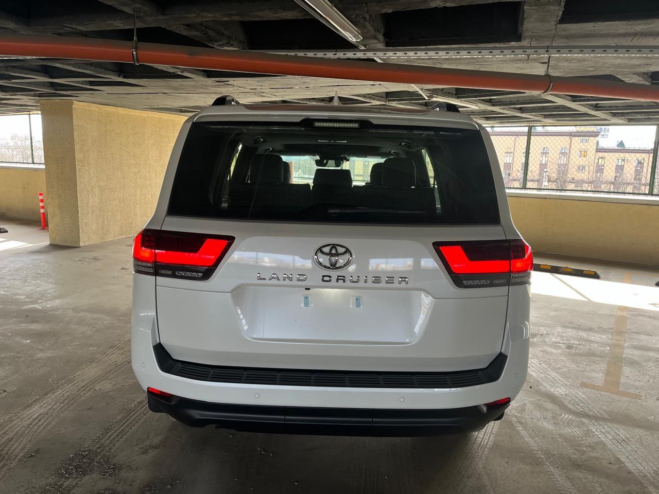 Toyota Land Cruiser 300id-3470