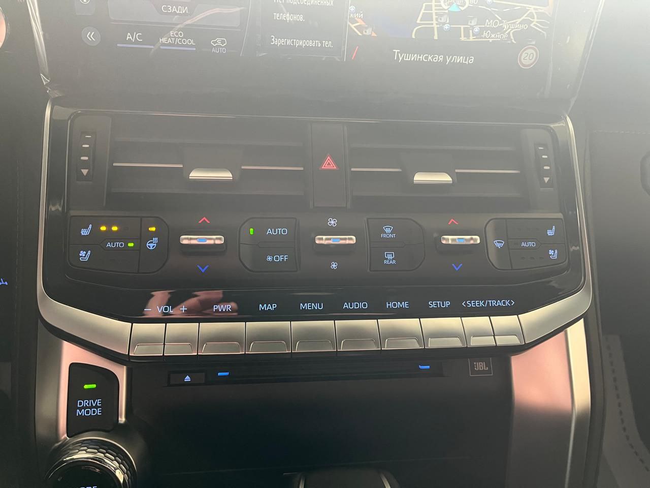 Toyota Land Cruiser 300id-3470