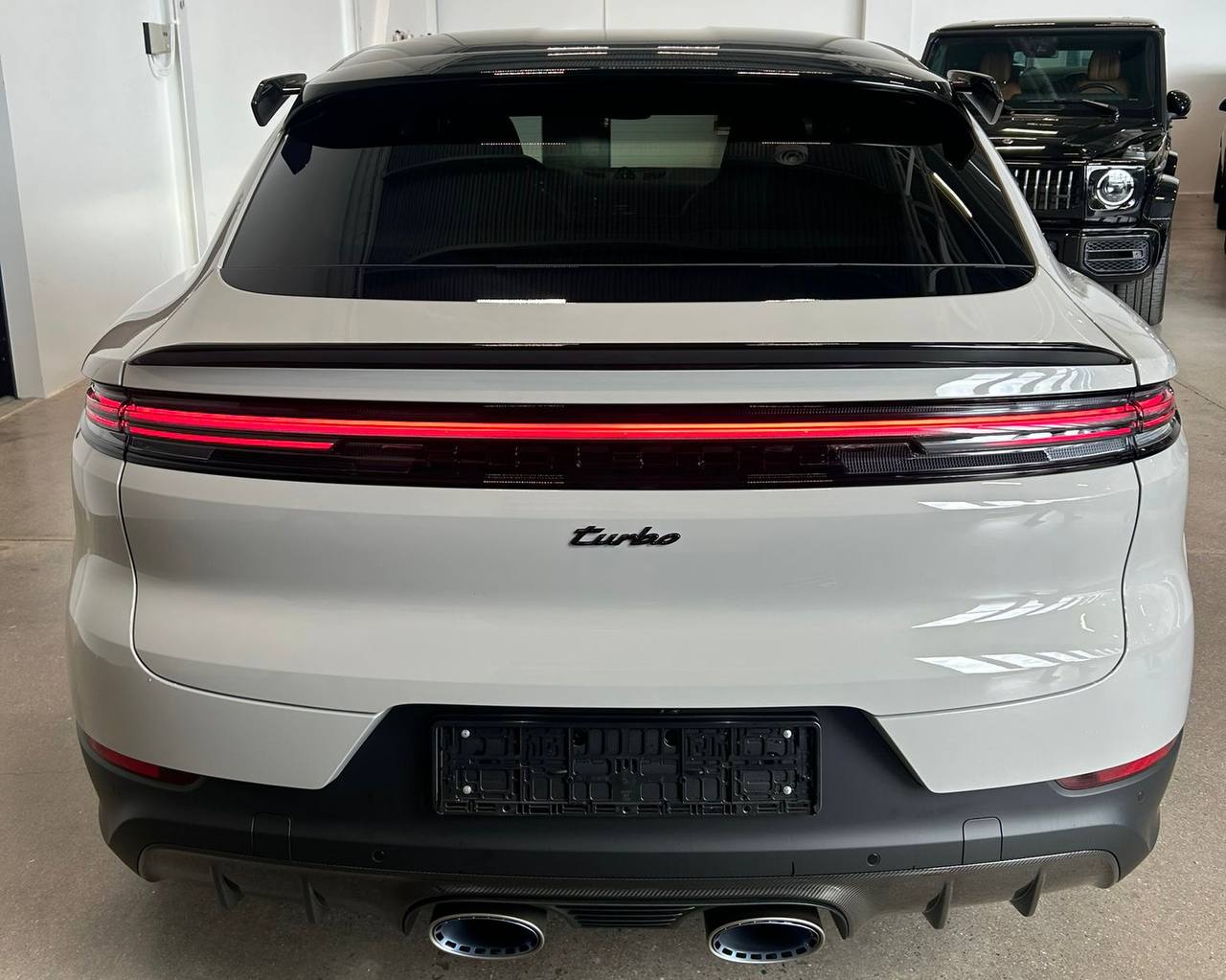 Porsche Cayenne TURBOid-3786