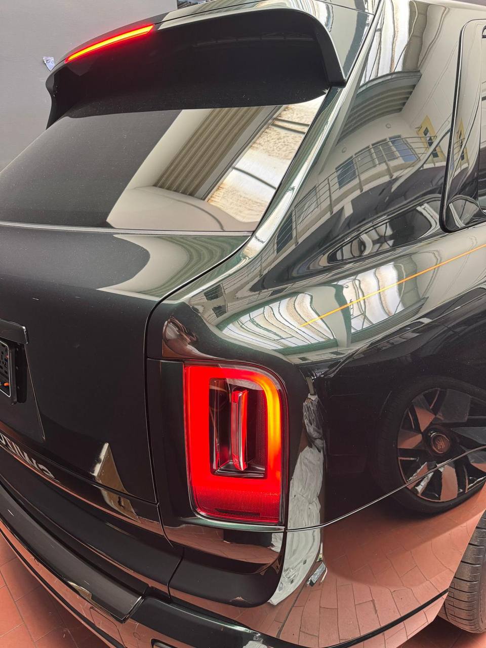 ROLLS ROYCE CULLINAN Black Badgeid-4257