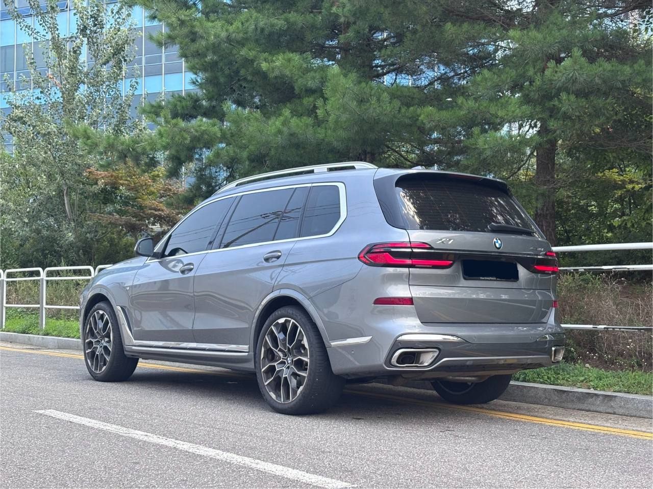 BMW X7 40i M Sportid-4618